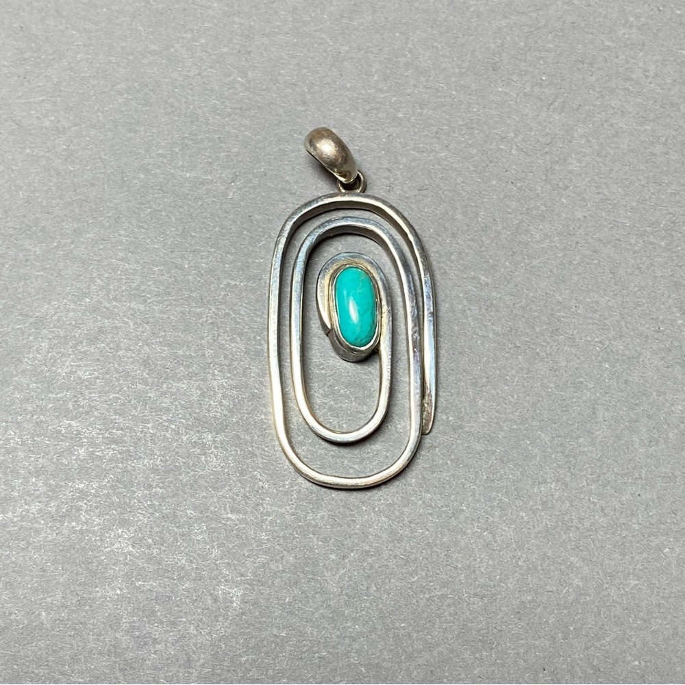 Vintage spiral paper clip sterling silver turquoise pendant